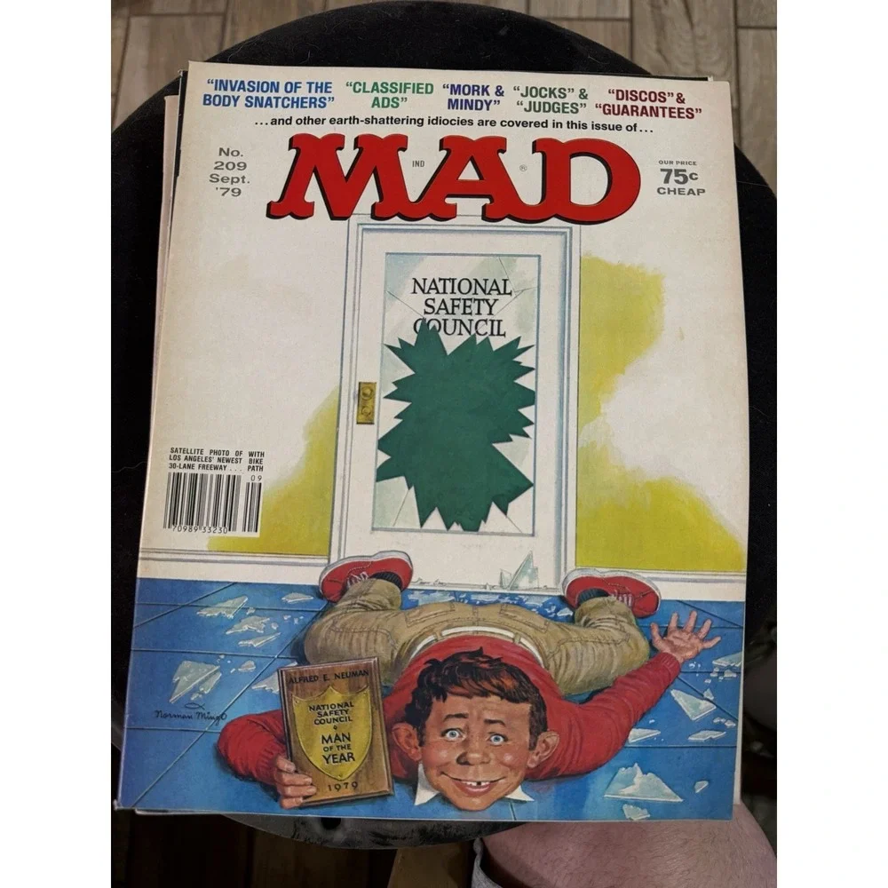 Vintage 1979 MAD Magazines Issues 206-211, Lot of 6‎ comic books
